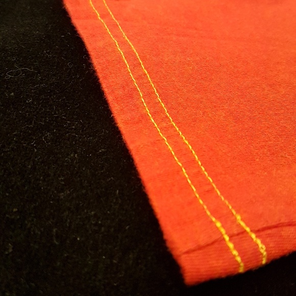 🤑 2/$30 🤑 Star Wars Red Graphic T-shirt - Picture 6 of 7